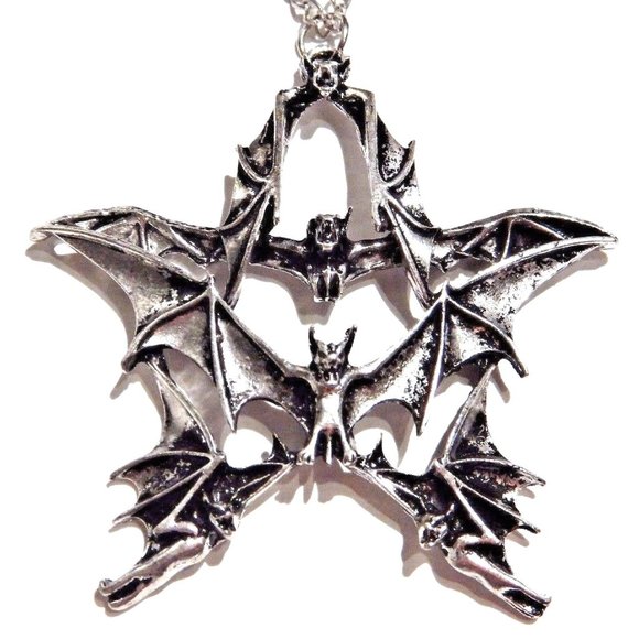Baroque Vintage Jewelry - Vampire Bat Pentagram Star Gothic Necklace